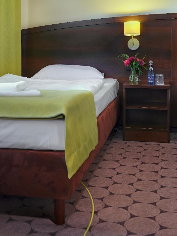 Aparthotel Lumen Krakow Luaran gambar