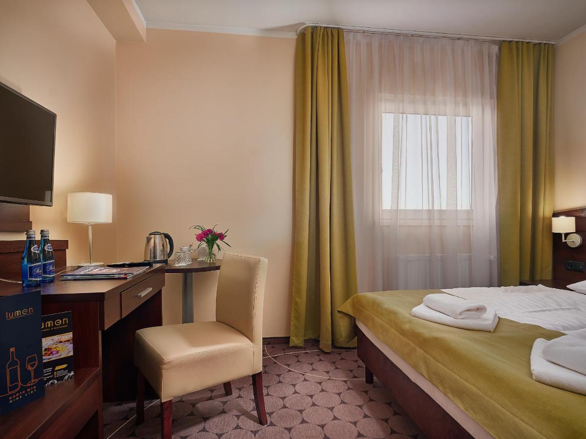 Aparthotel Lumen Krakow Luaran gambar