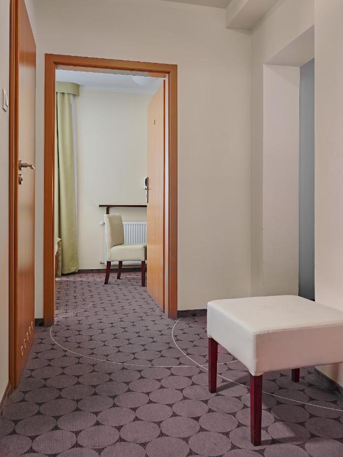 Aparthotel Lumen Krakow Luaran gambar