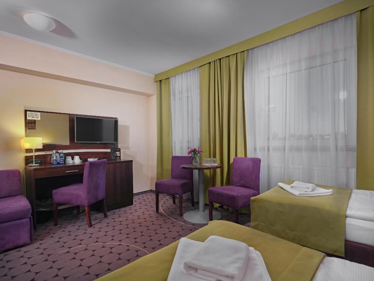 Aparthotel Lumen Krakow Luaran gambar