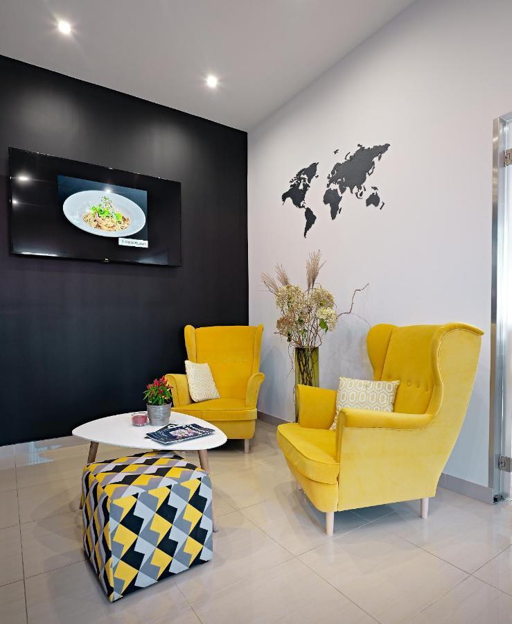 Aparthotel Lumen Krakow Luaran gambar