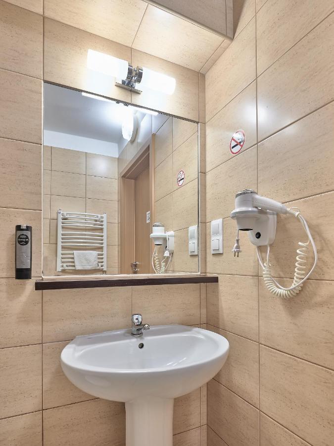 Aparthotel Lumen Krakow Luaran gambar