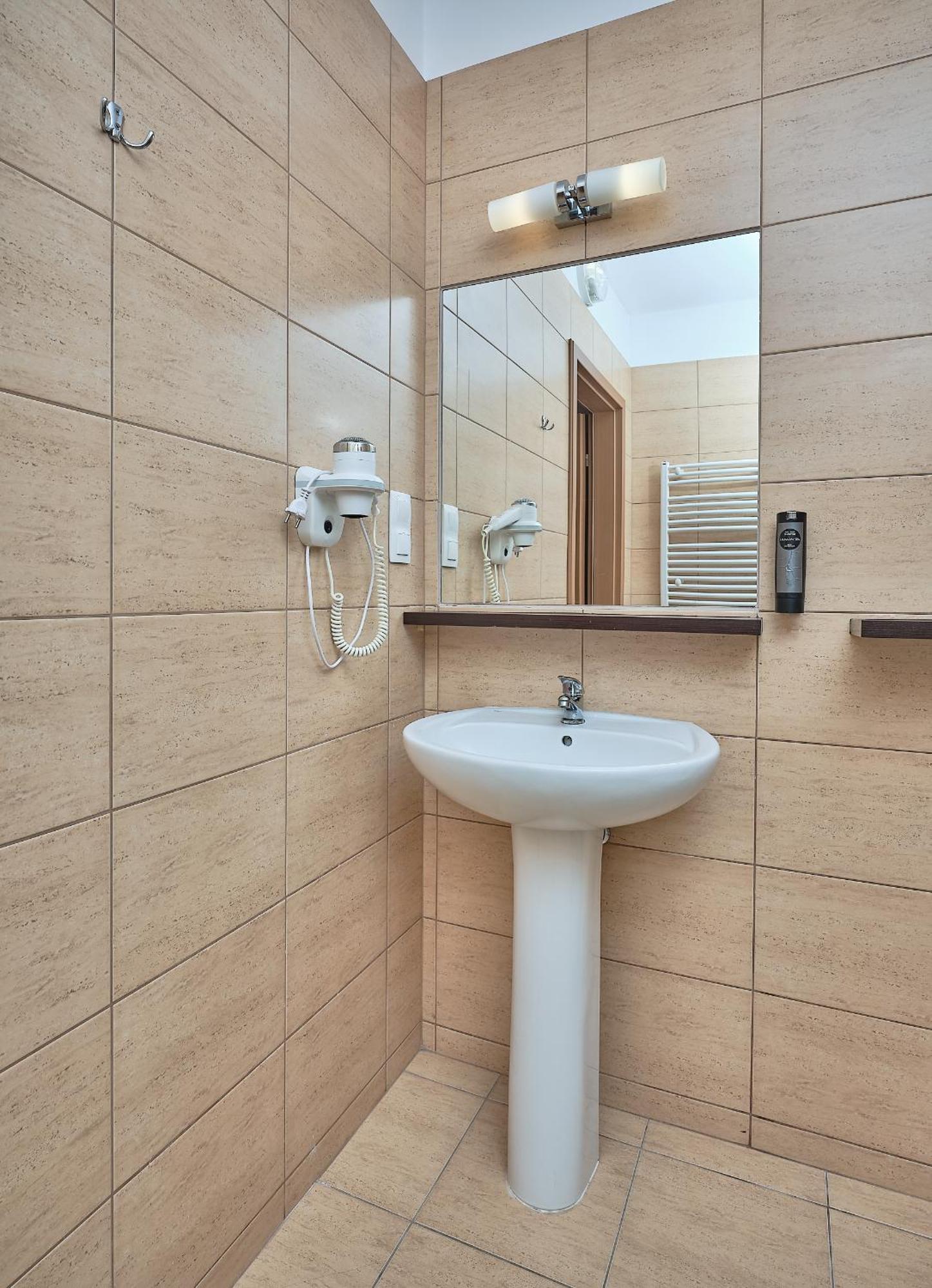 Aparthotel Lumen Krakow Luaran gambar