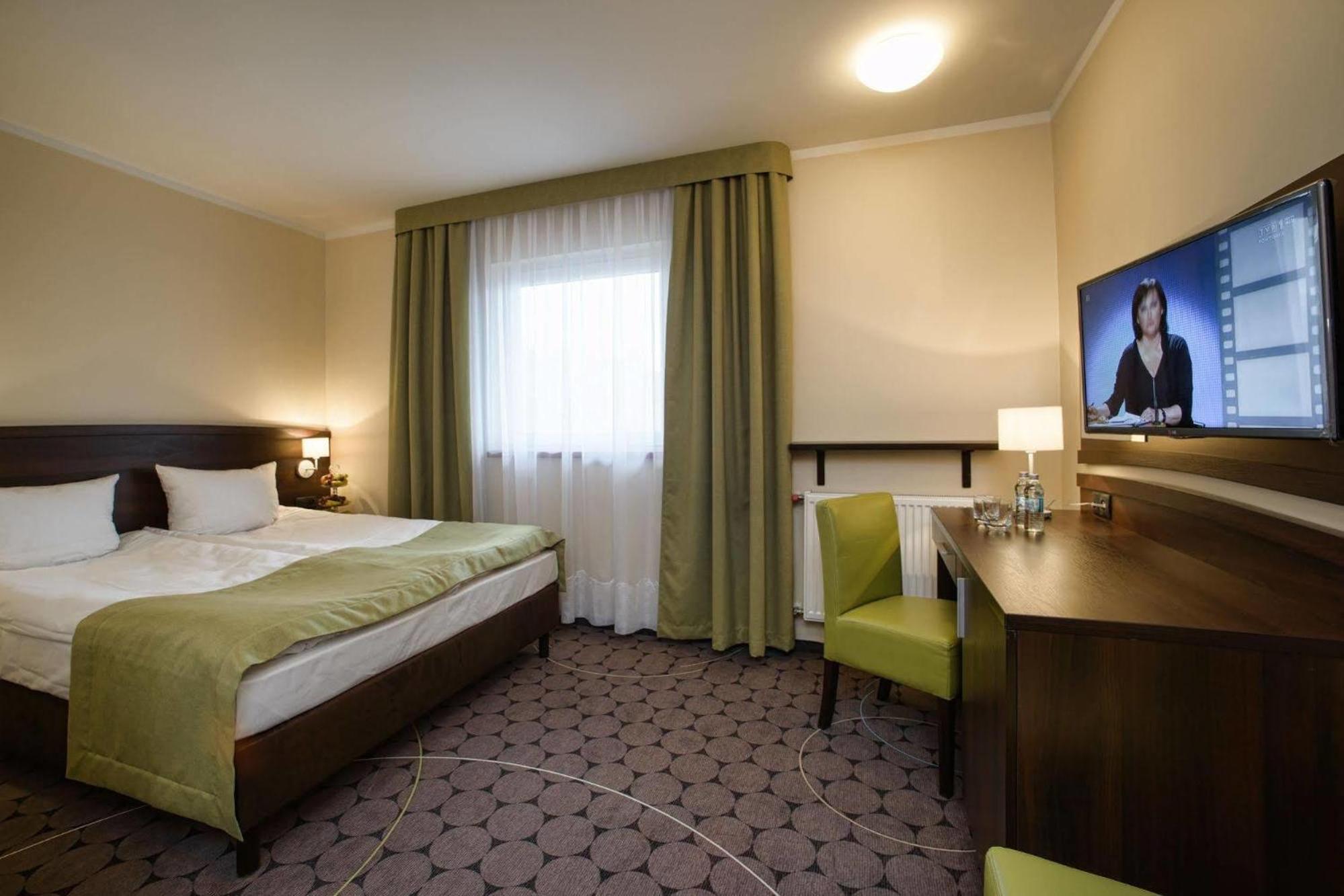 Aparthotel Lumen Krakow Luaran gambar